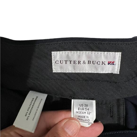 Cutter and Buck Men's Pleated Slacks Black Size 38x32 - Picture 3 of 3